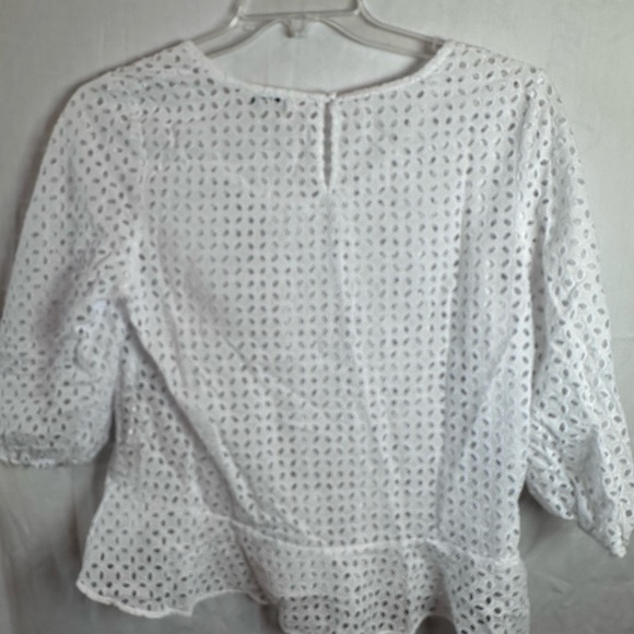 Club Monaco White Eyelet Blouse - Picture 2 of 4